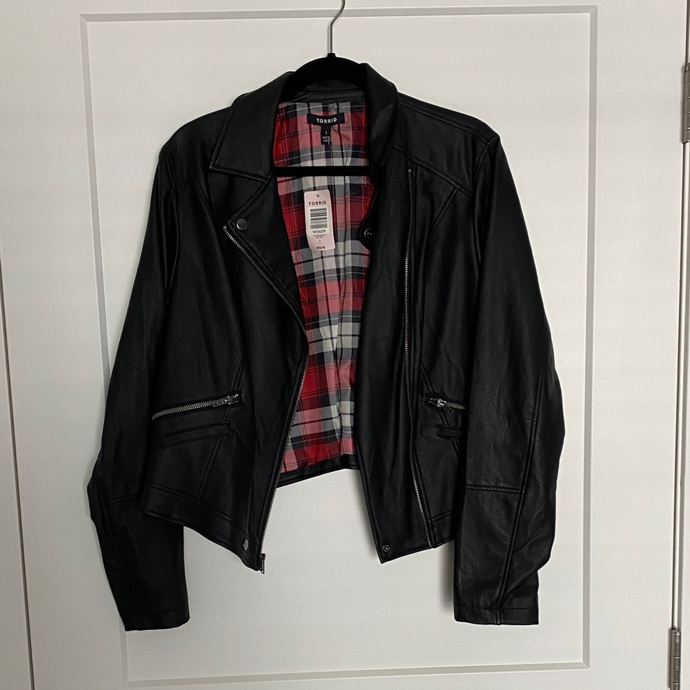 torrid size 1 (14/16) Black Faux Leather Moto Jacket with Red Plaid Lining